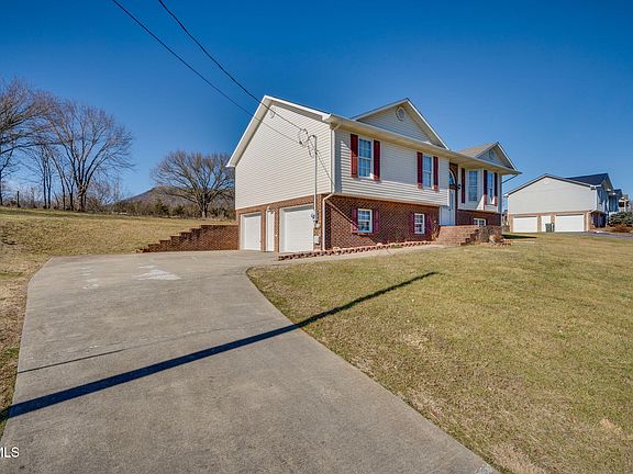 2nd image of 268 Stewart Hills Dr