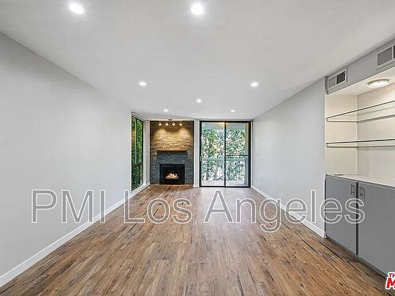 4th image of 1230 N Sweetzer Ave APT 210