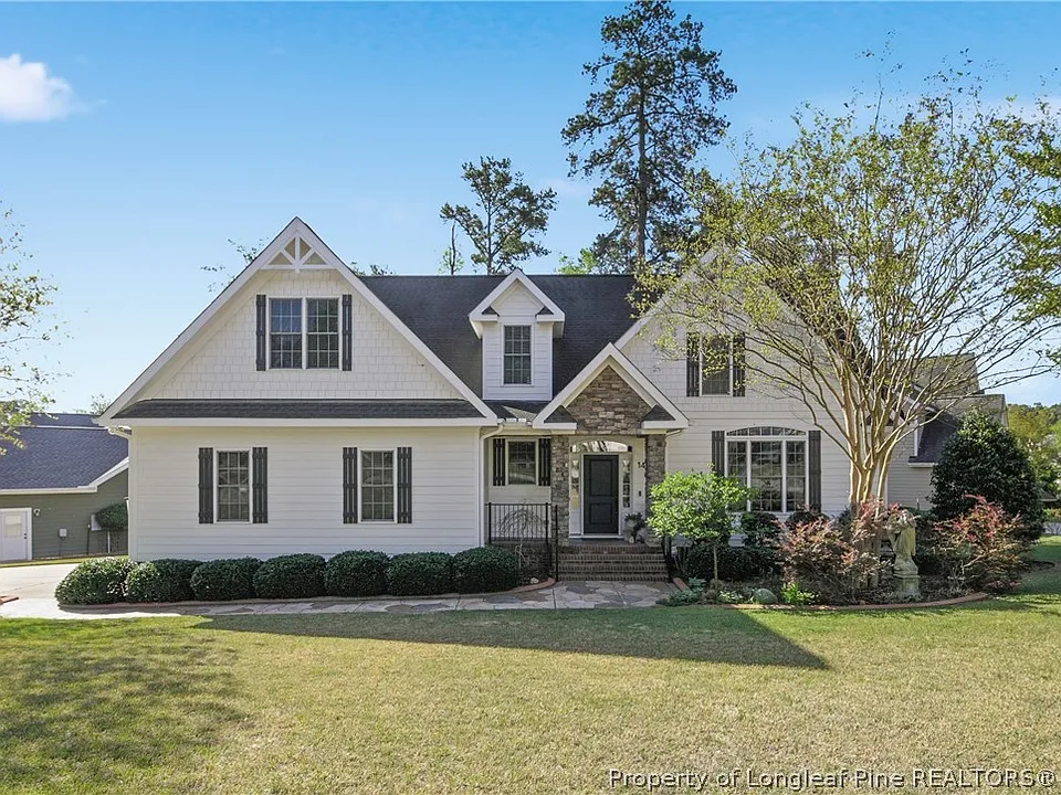 14 Spring Water Ct