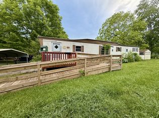 36 Pink Pearl Ln, East Flat Rock, NC 28726