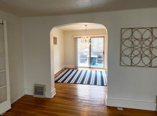 99 Burns St, Dubuque, IA 52003