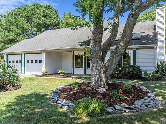 2nd image of 2508 Maymont Ct
