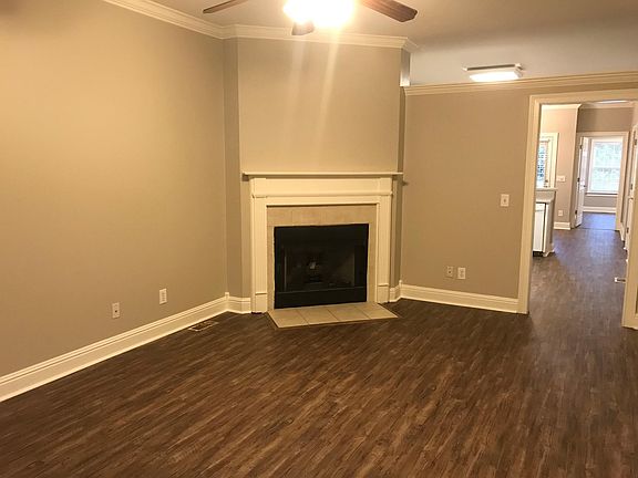 2nd image of 2221 Keegan Dr