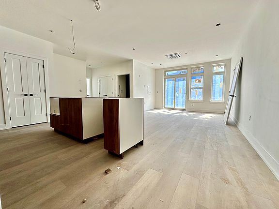 4th image of 1801 N 2nd St #205