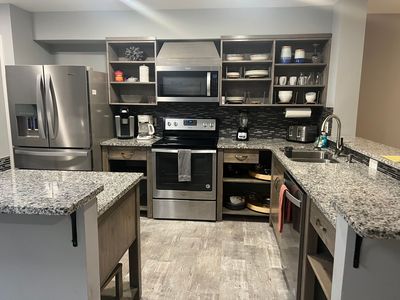 36 Deallyon Ave APT 100, Hilton Head Island, SC, 29928