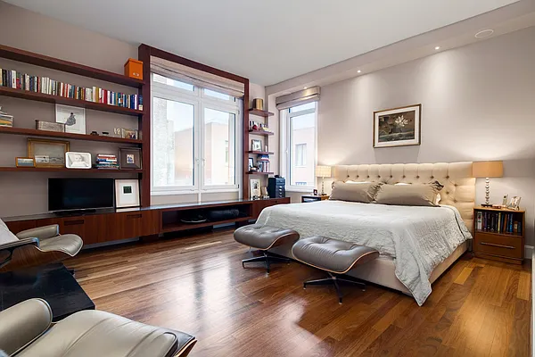 Sold by Compass | media 18