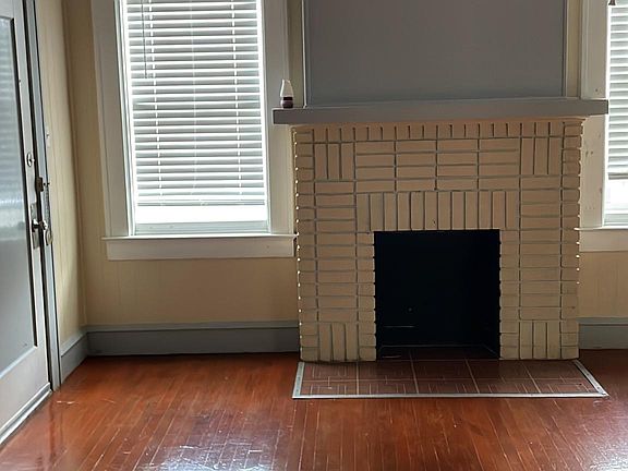 5th image of 2601 Fort Ave APT 3