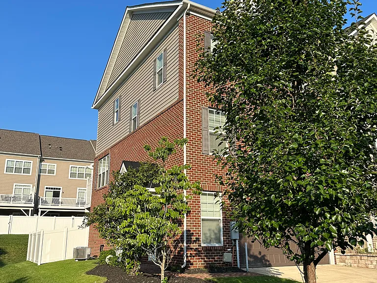 15114 Hogshead Way — Photo 4