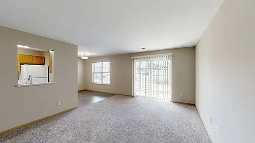 2B2Bath on Madison's East side! Prime location to it all! Very Modern, inc garage & in unit laund... — Photo 4