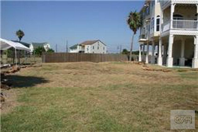 1st image of 1011 Lillian Ln
