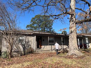 8 Centenary Dr, Little Rock, AR 72204