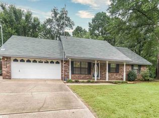 1726 Durwood St, Benton, AR 72015