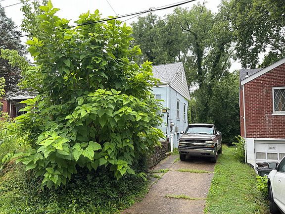 2nd image of 4517 Carroll St
