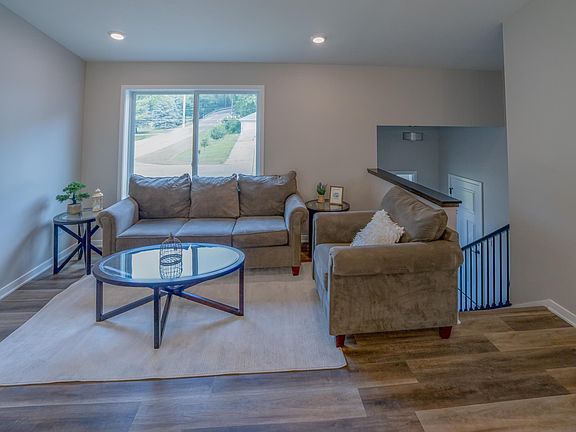 7th image of this home