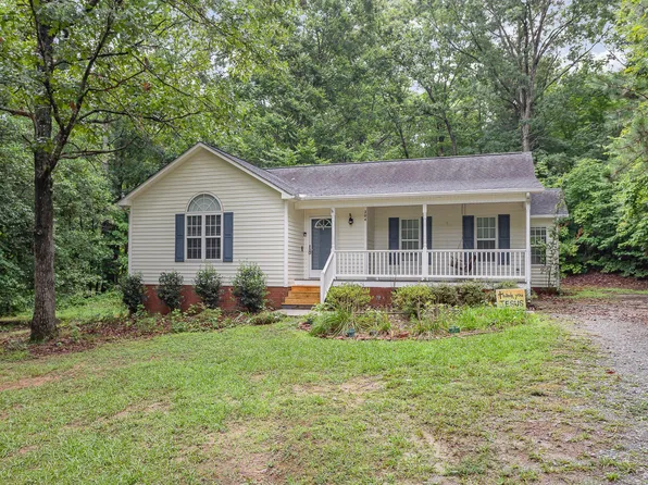 204 Beaver Ridge Way, Benson, NC 27504