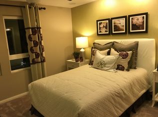 14727 Sherman Way, Van Nuys, CA 91405