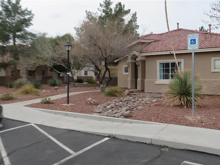 3014 Sunrise Bay Ave — Photo 28