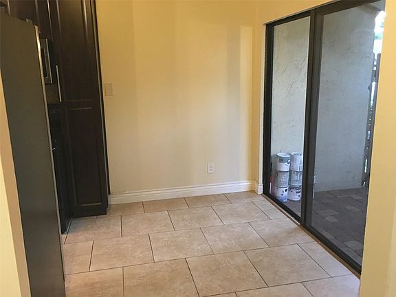 4th image of 8002 Sw #21ST
