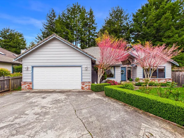 2160 Covey Ct, Eureka, CA 95503