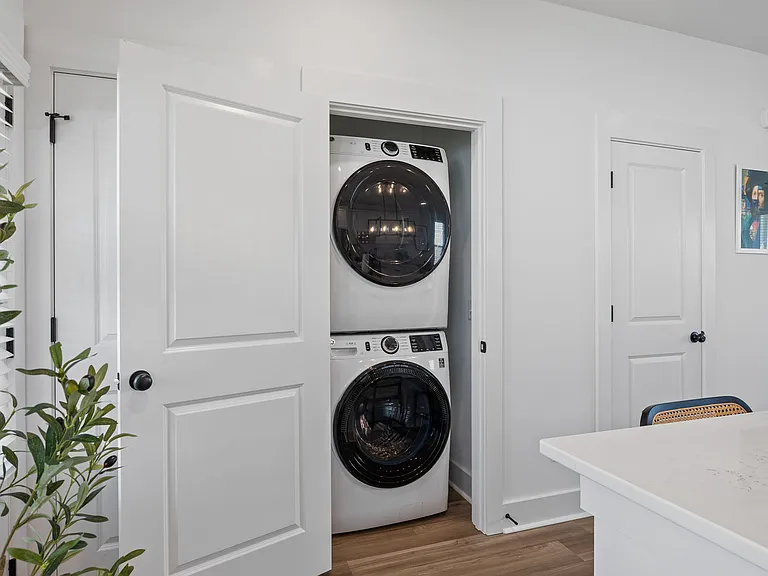 712 Rumbling Leaf Ln — Photo 20