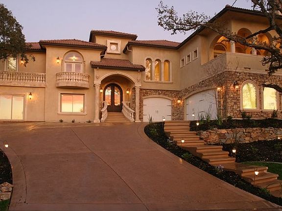 2nd image of 1089 Cambria Way