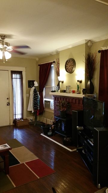1st image of 512 Columbia St