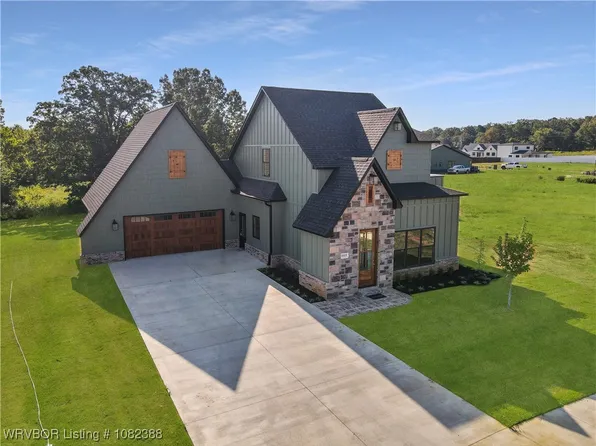 1115 Twisted Oak Way, Greenwood, AR 72936