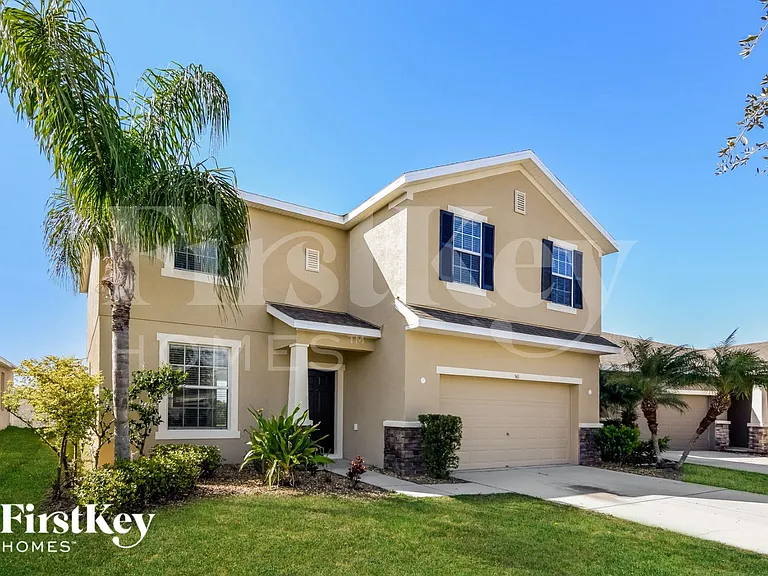 561 Vista Ridge Dr — Photo 2