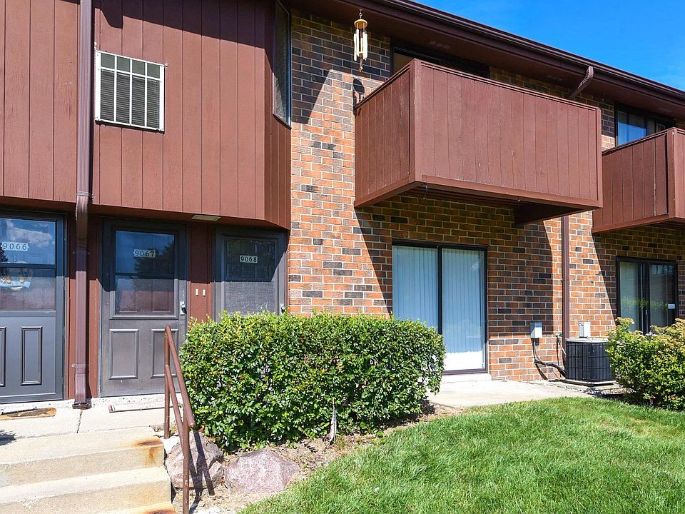 1st image of 9067 N Park Plaza Ct #9067