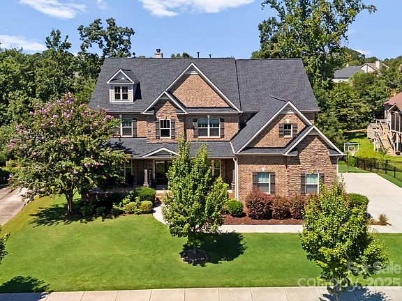 3rd image of 13519 Crystal Springs Dr #148