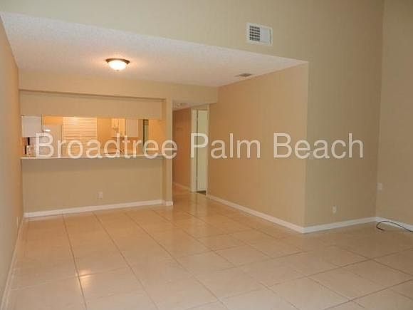 1st image of 3523 Tamarack Trl #0