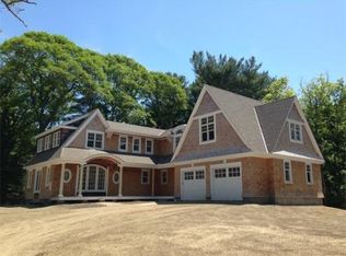 79 Bridge St, Manchester, MA 01944