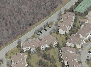 852 Hemlock Ct, Norwood, NJ