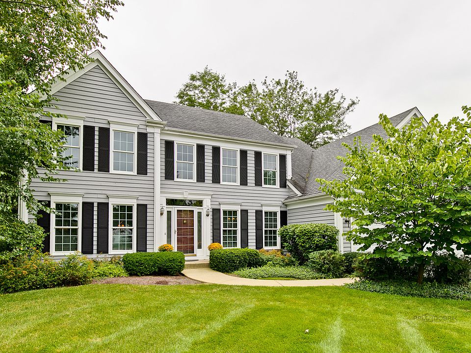 1st image of 21333 W Williamsburg Ct