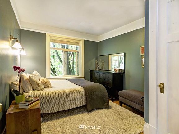 4th image of 403 Terry Ave APT 205