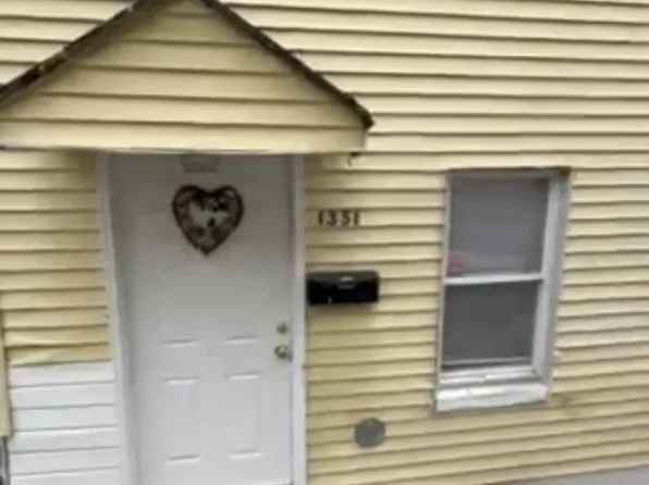 1351 Howard St, Peekskill, NY 10566