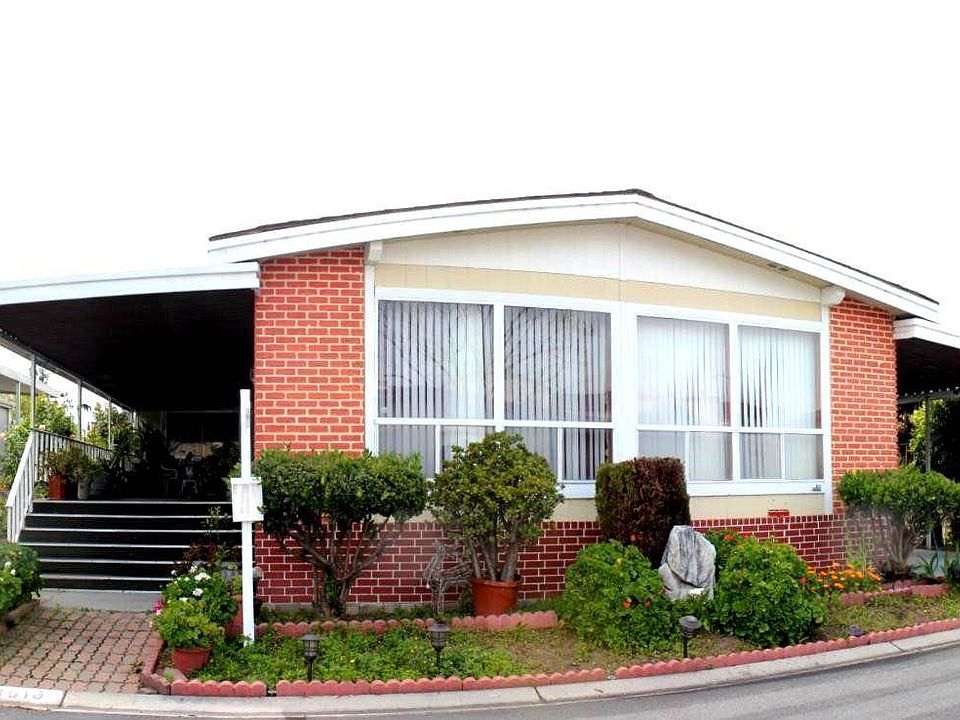 1st image of 3016 Oakbridge Dr #3016