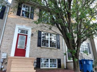 83 Versailles Ct, Newark, DE 19702