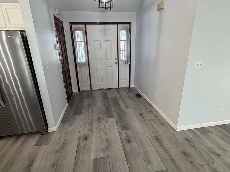 436 Slusser Ln — Photo 8