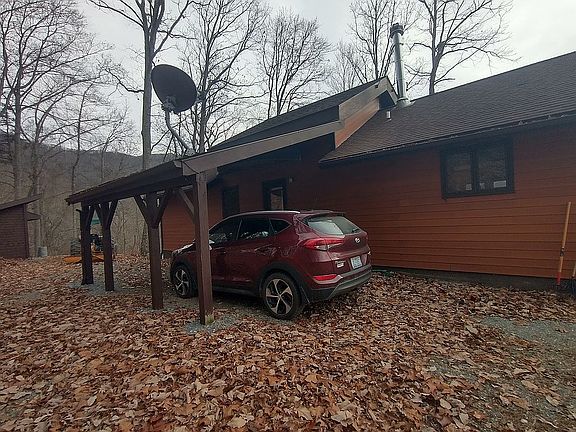 Upper parking