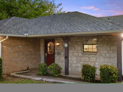 801 Little Creek Trl, Red Oak, TX, 75154