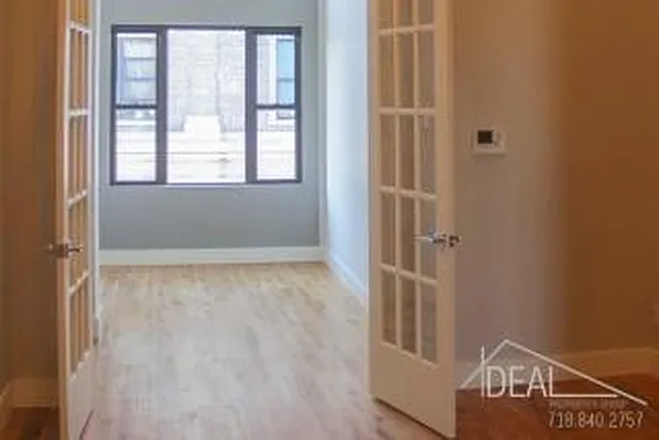 Rented by Loom Group | media 19