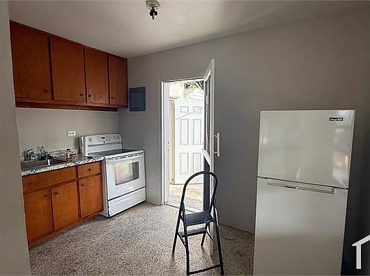 2nd image of 14740 Leisure Dr