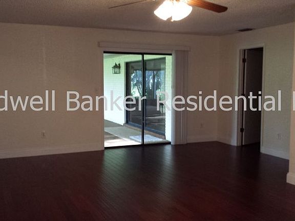 4th image of 202 Wood Hall Dr