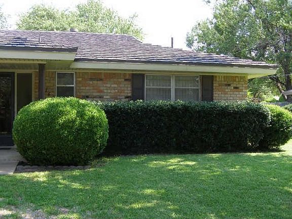 4th image of 3816 Lawndale Ave