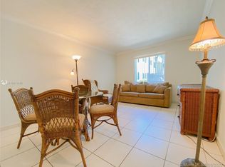8605 SW 68th Ct #7, Pinecrest, FL 33156