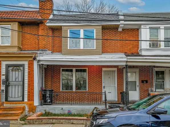 447 Darby Ter, Darby, PA 19023