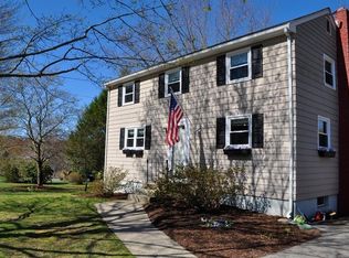 6 Anchorage Rd, Franklin, MA 02038