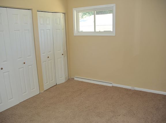 5th image of 542 Bowman Dr