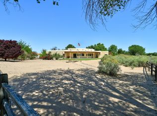 8022 Loma Larga Rd, Corrales, NM 87048